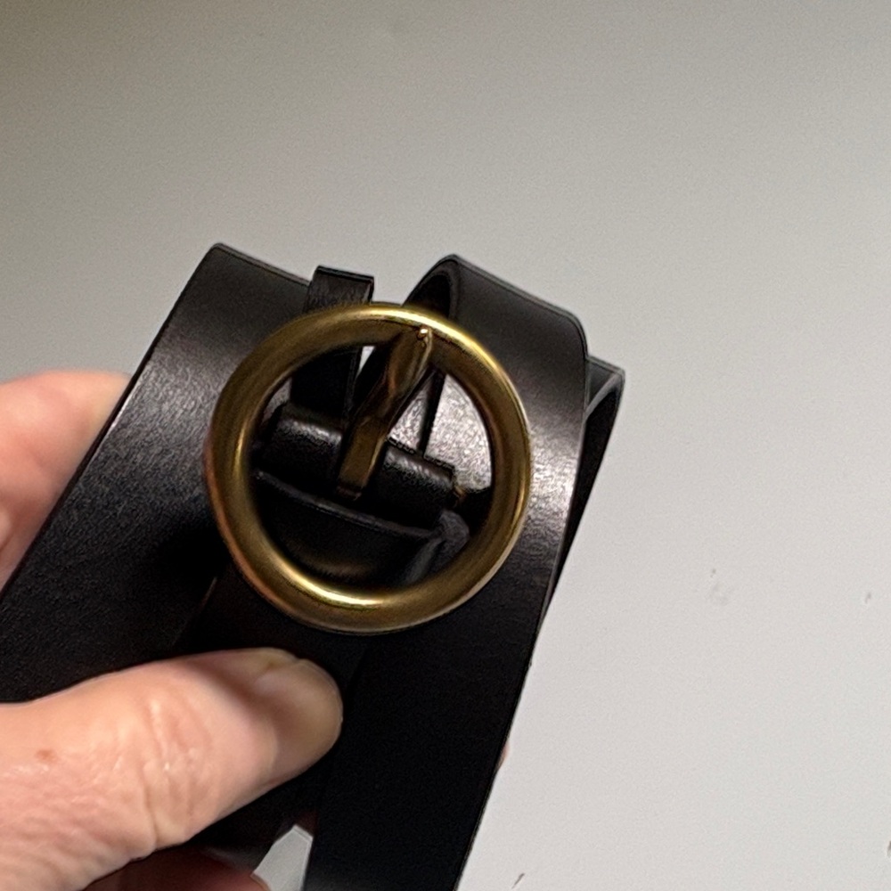 Alxiliary Black Leather Belt Brass Buckle Size Small NWOT approx 26-33”